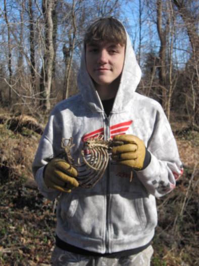 Andrei Tomaik found the ribs of an animal