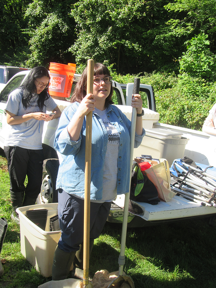 Ashley_Palmer_supervises_water_quality_monitoring_for_the_Northern_Virginia_Soil_and_Water_Conservation_District-700.jpg